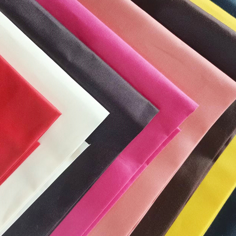 TMIE-08-1-3 Дышащая платьевая ткань Ширина 115 см Вес 90 GSM Ингредиент полиэстер, окрашенный гладкой полированной полиэфирной поплиновой тканью